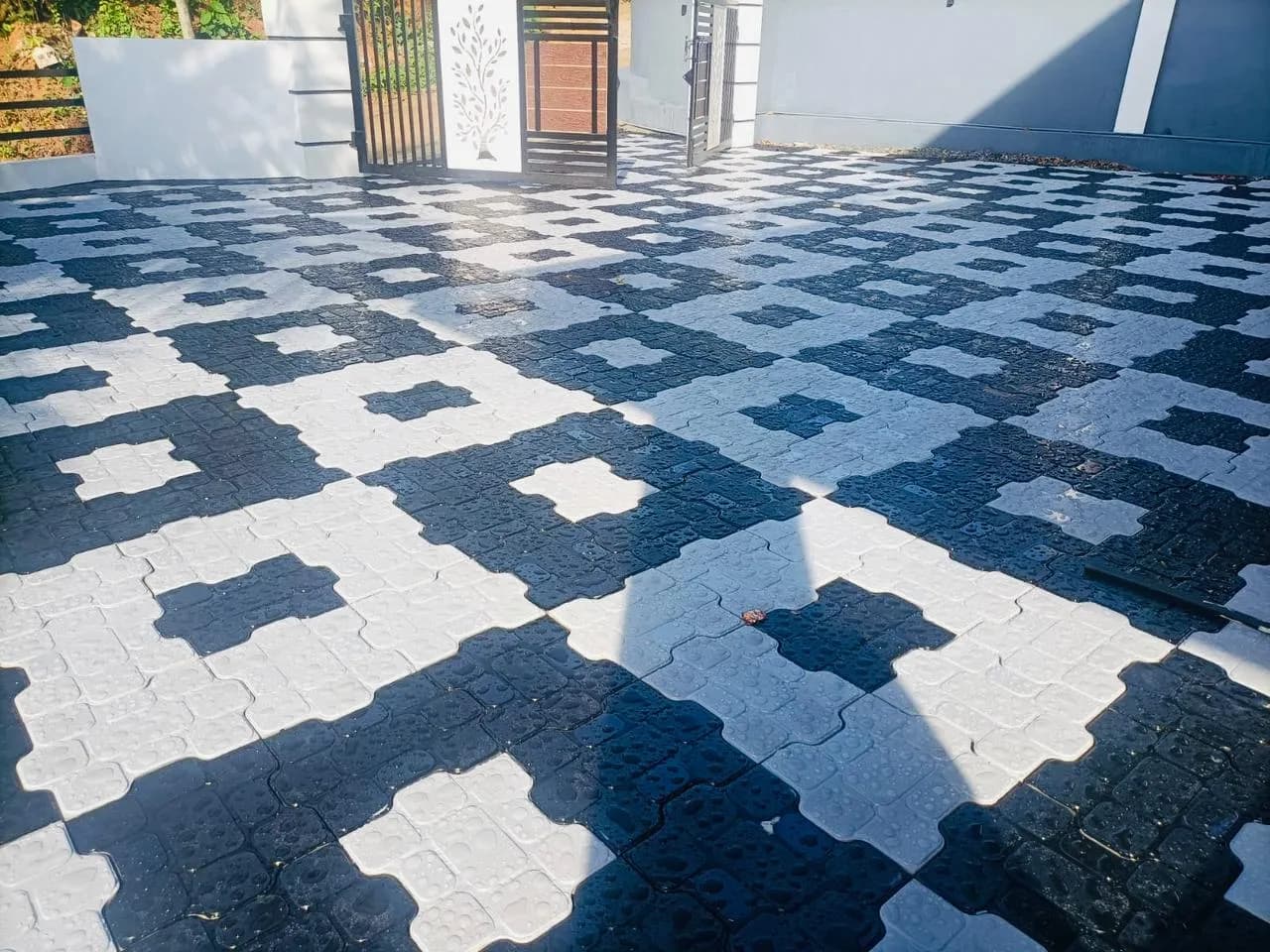 Interlock paving project — design 18