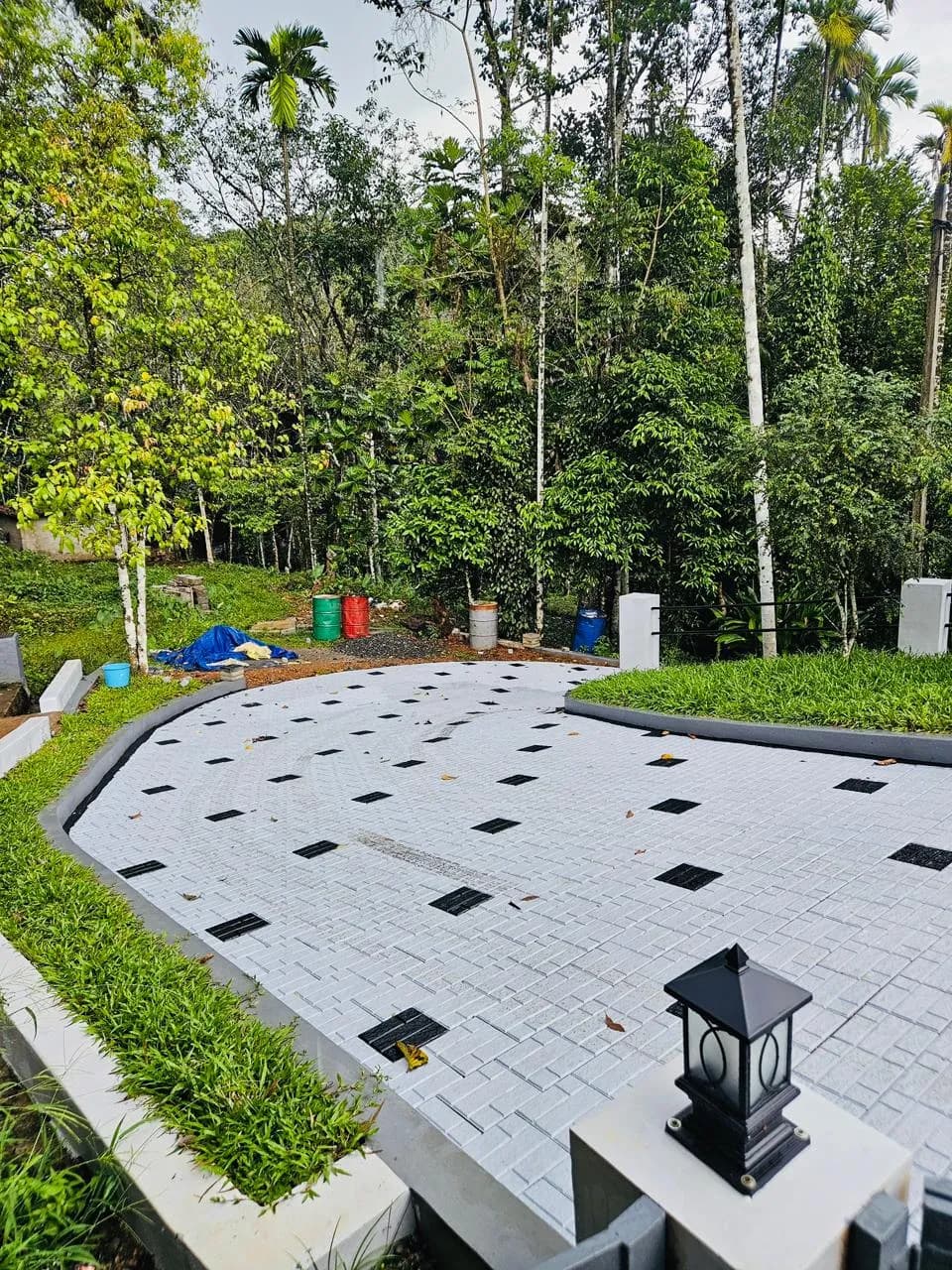 Interlock paving project — design 20