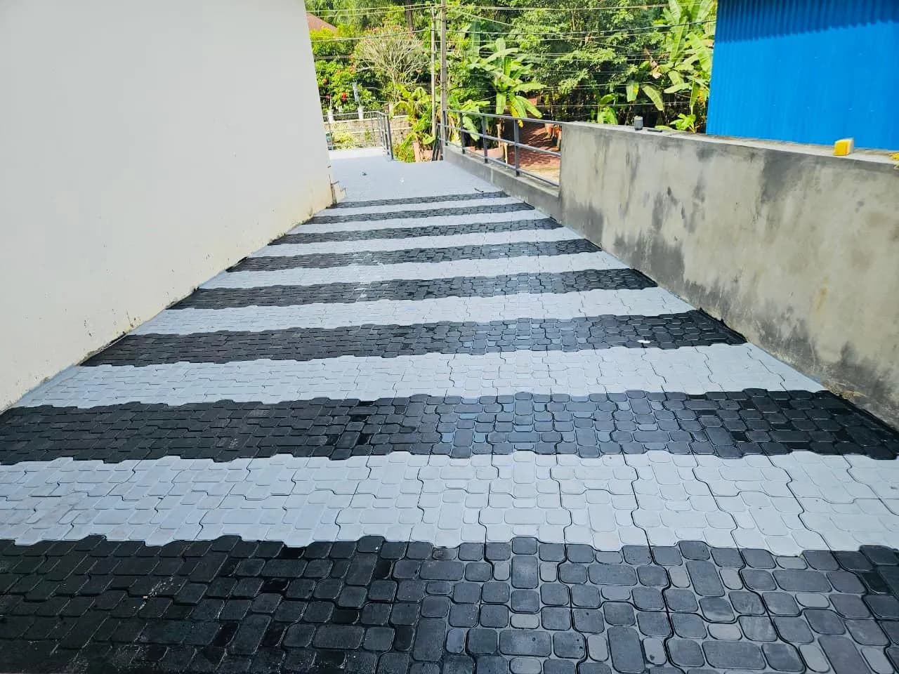Interlock paving project — design 22