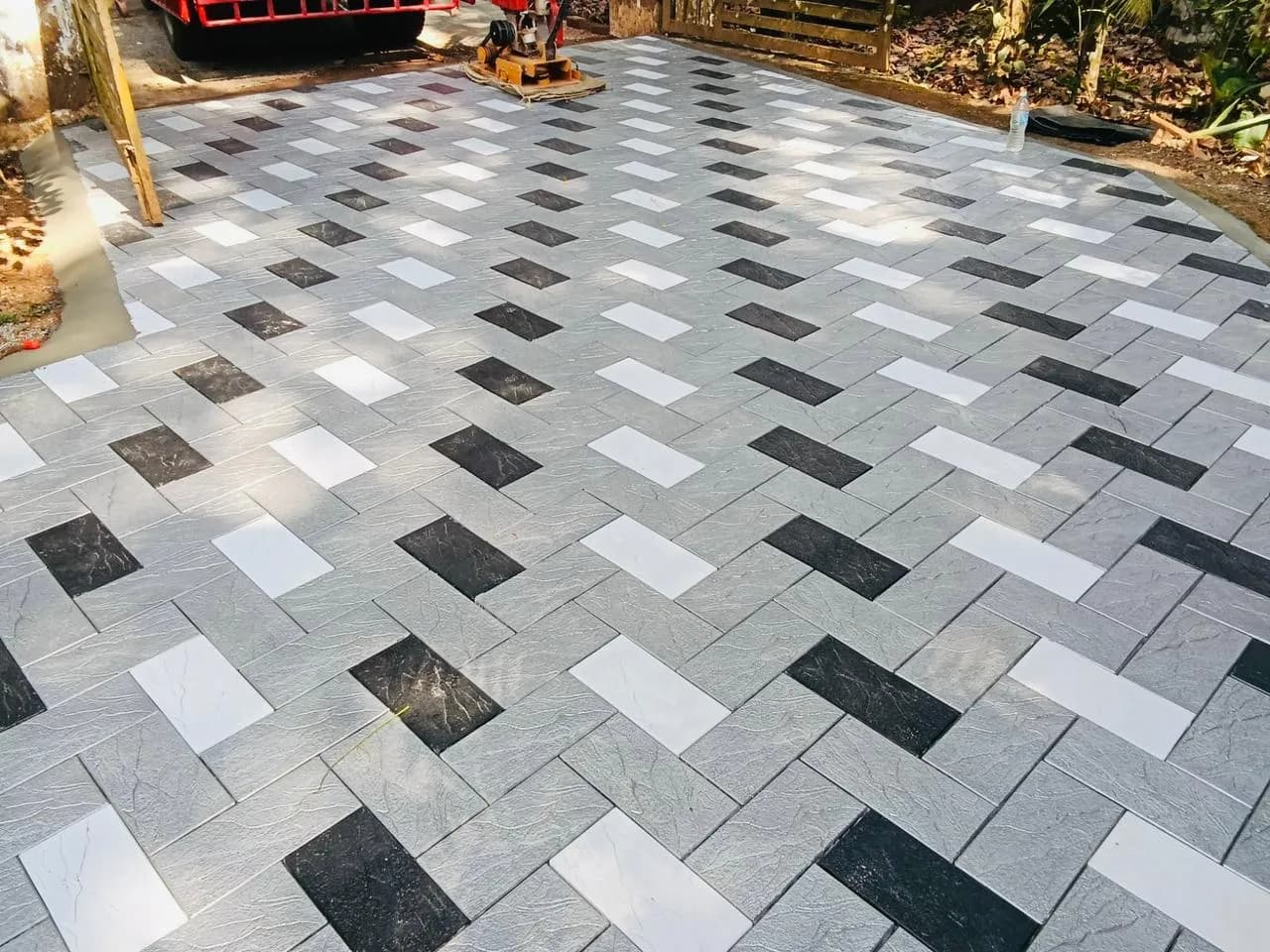 Interlock paving project — design 25